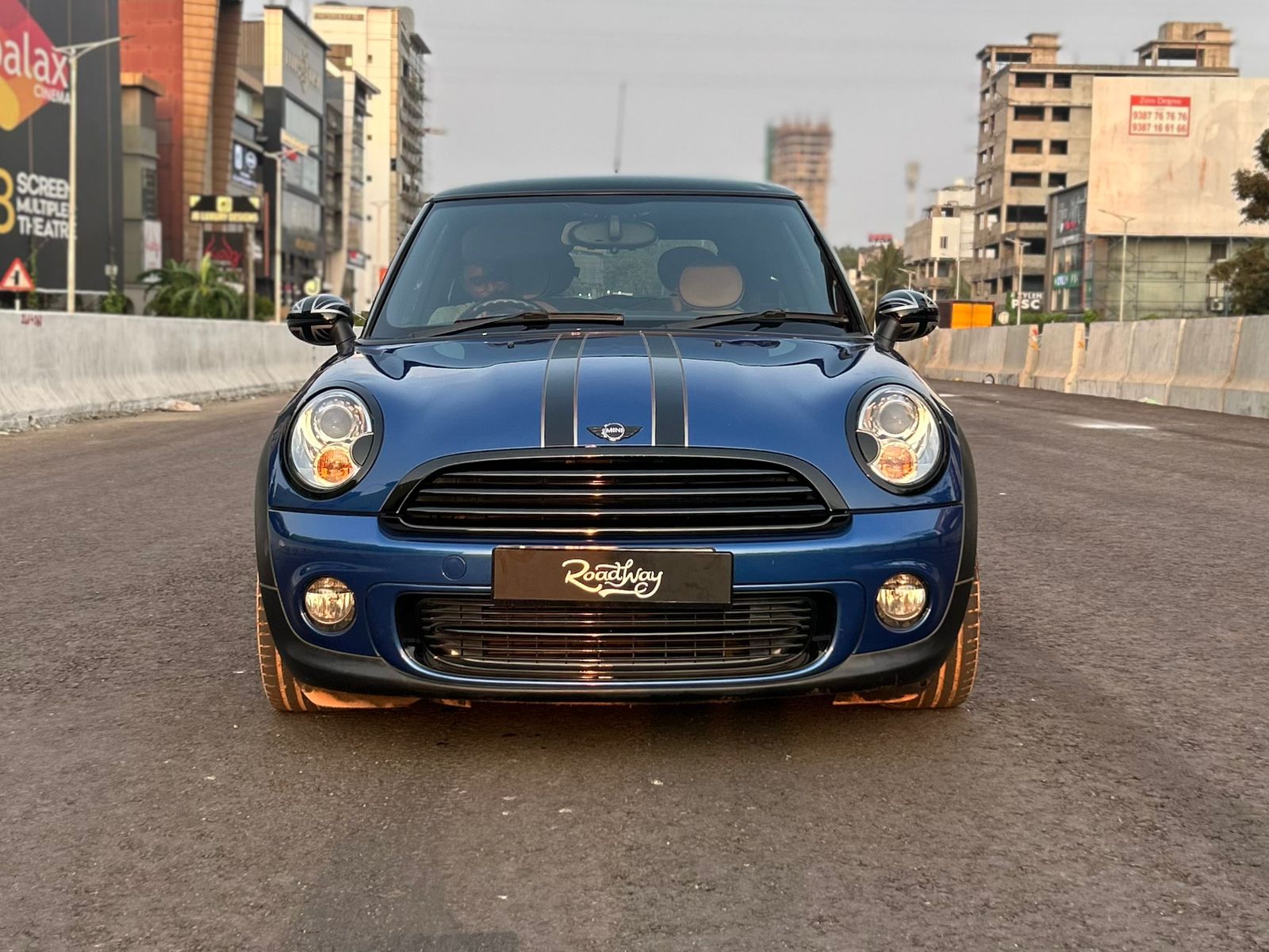 Mini